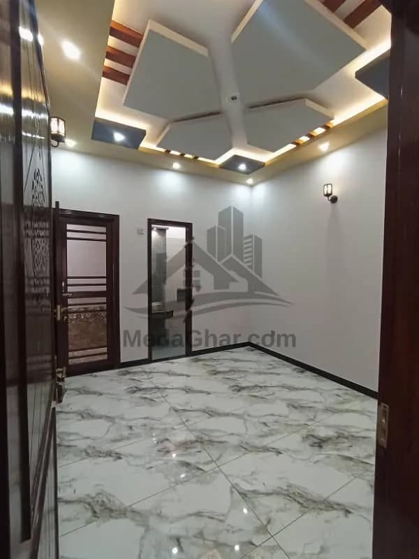 120 Square Yards Spacious House Is Available In Saadi Town For Sale