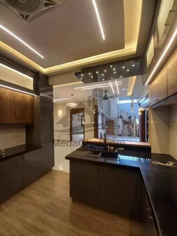 300 BRAND NEW BANGLOW FOR SALE PHASE 7 TWO UNIT FULL BASEMENT