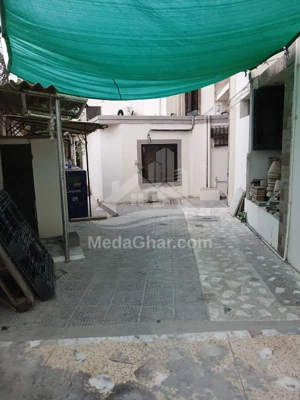 BUNGALOW FOR SALE DHA PHASE* *2* Location: *Near Abu Bakr Masjid & Main Road*